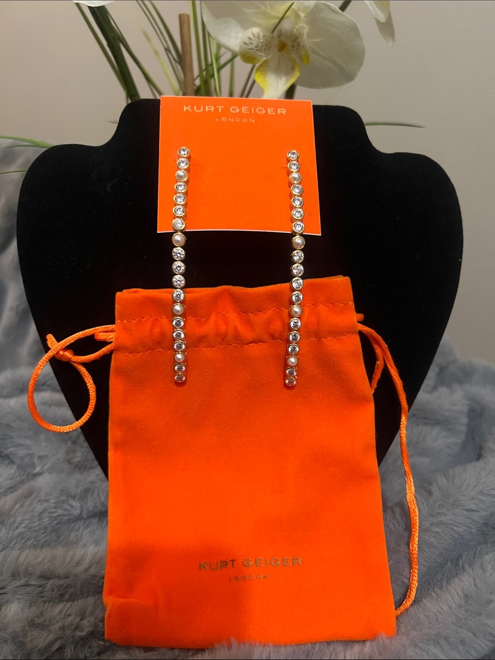 Kurt Geiger Gold-Tone Crystal and Pearl Drop Earrings NEW retail $68 - Picture 4 of 5